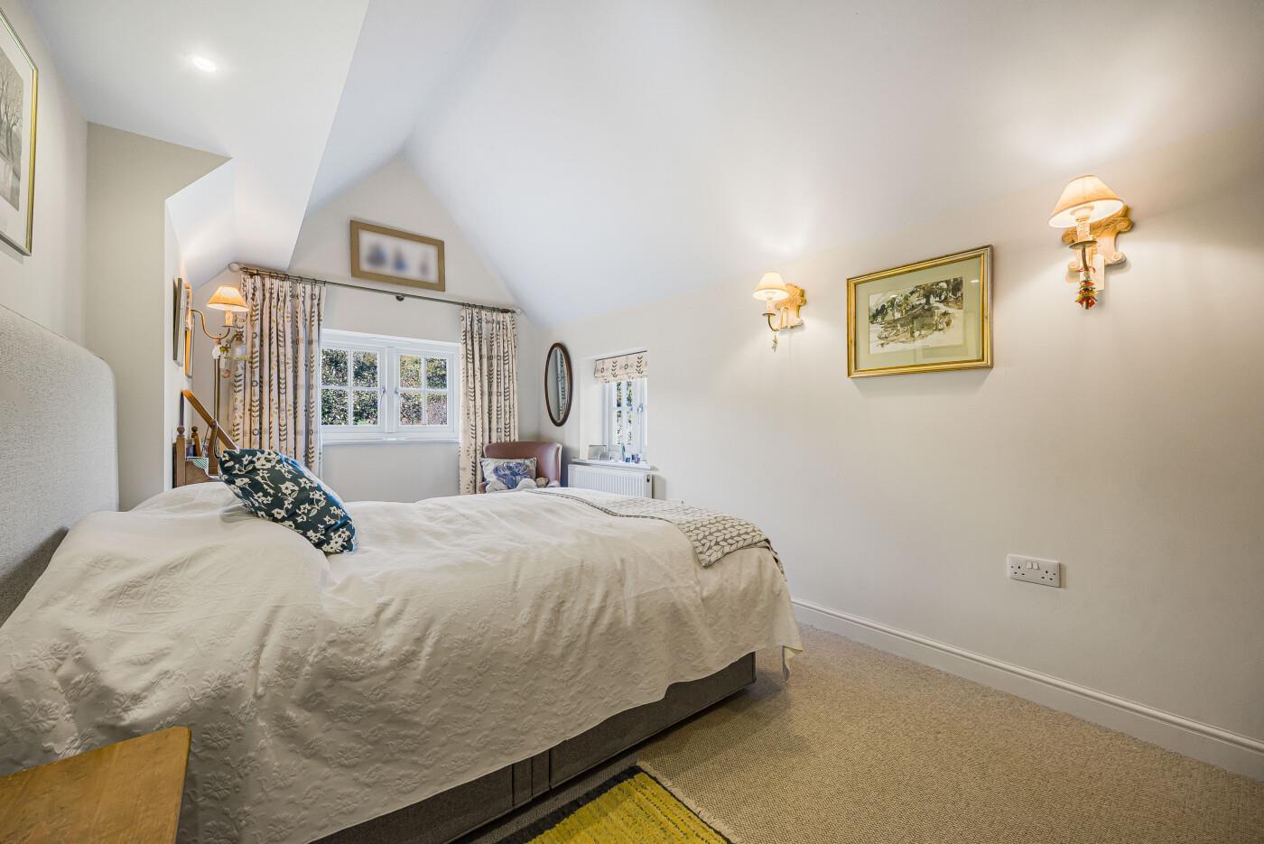 Skirmett, Henley-On-Thames